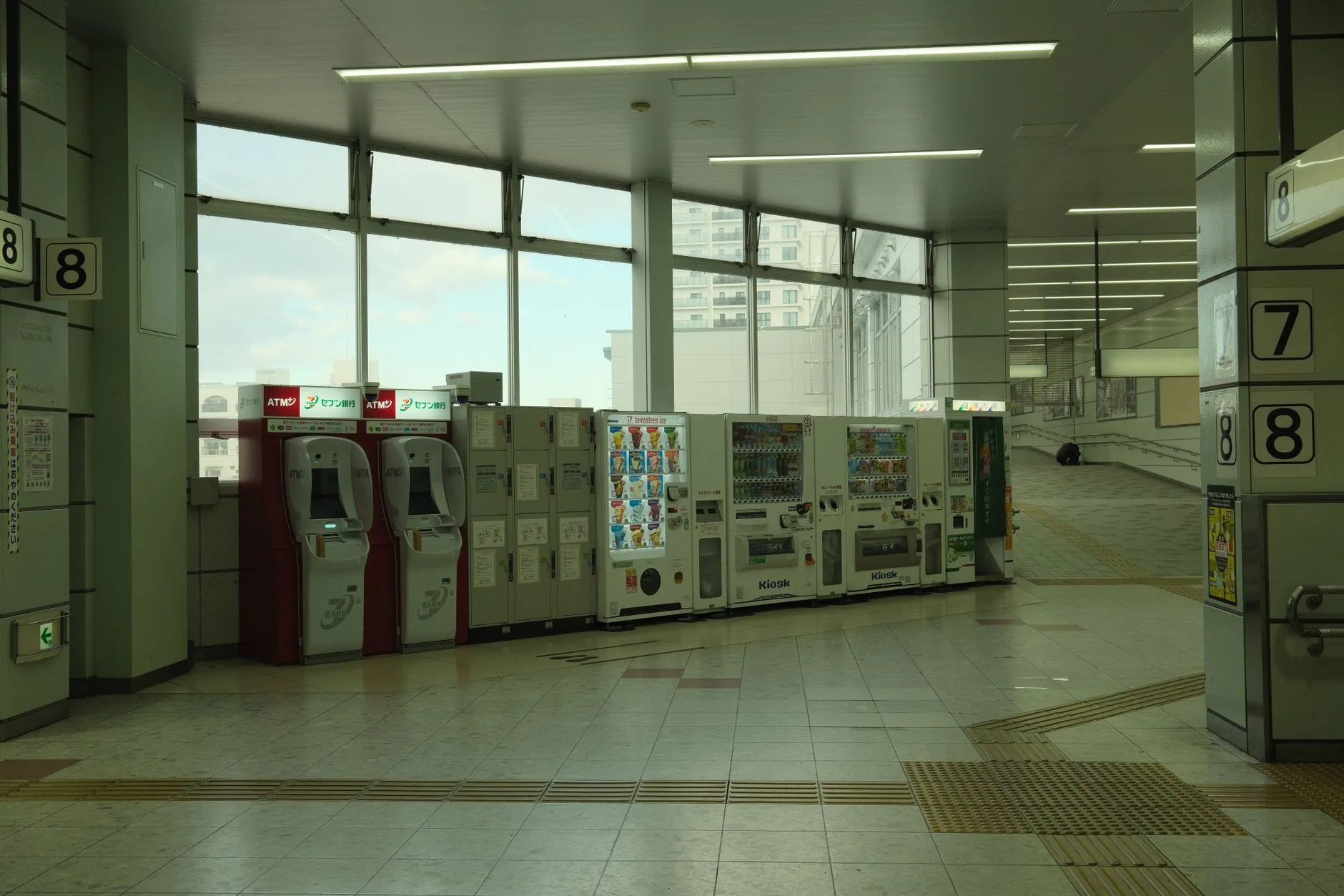 日本滯銷麵包進販賣機延長銷售