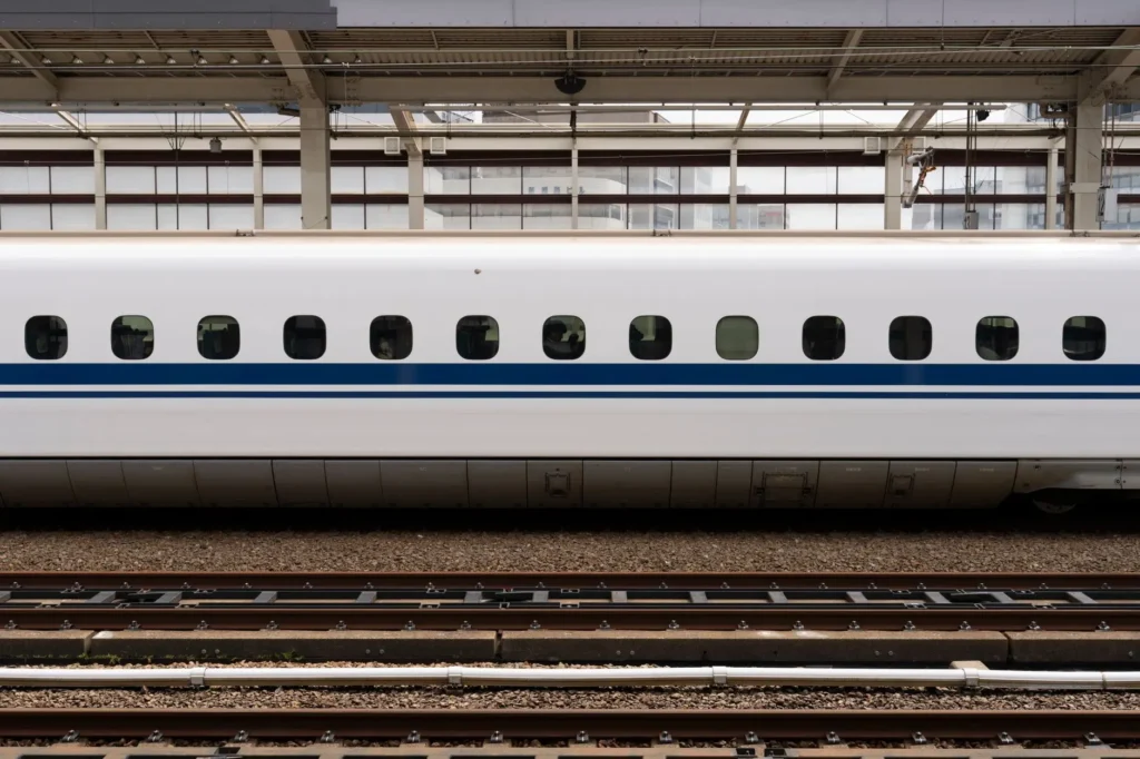 拍照錯過發車還追列車新幹線安全規則引熱議