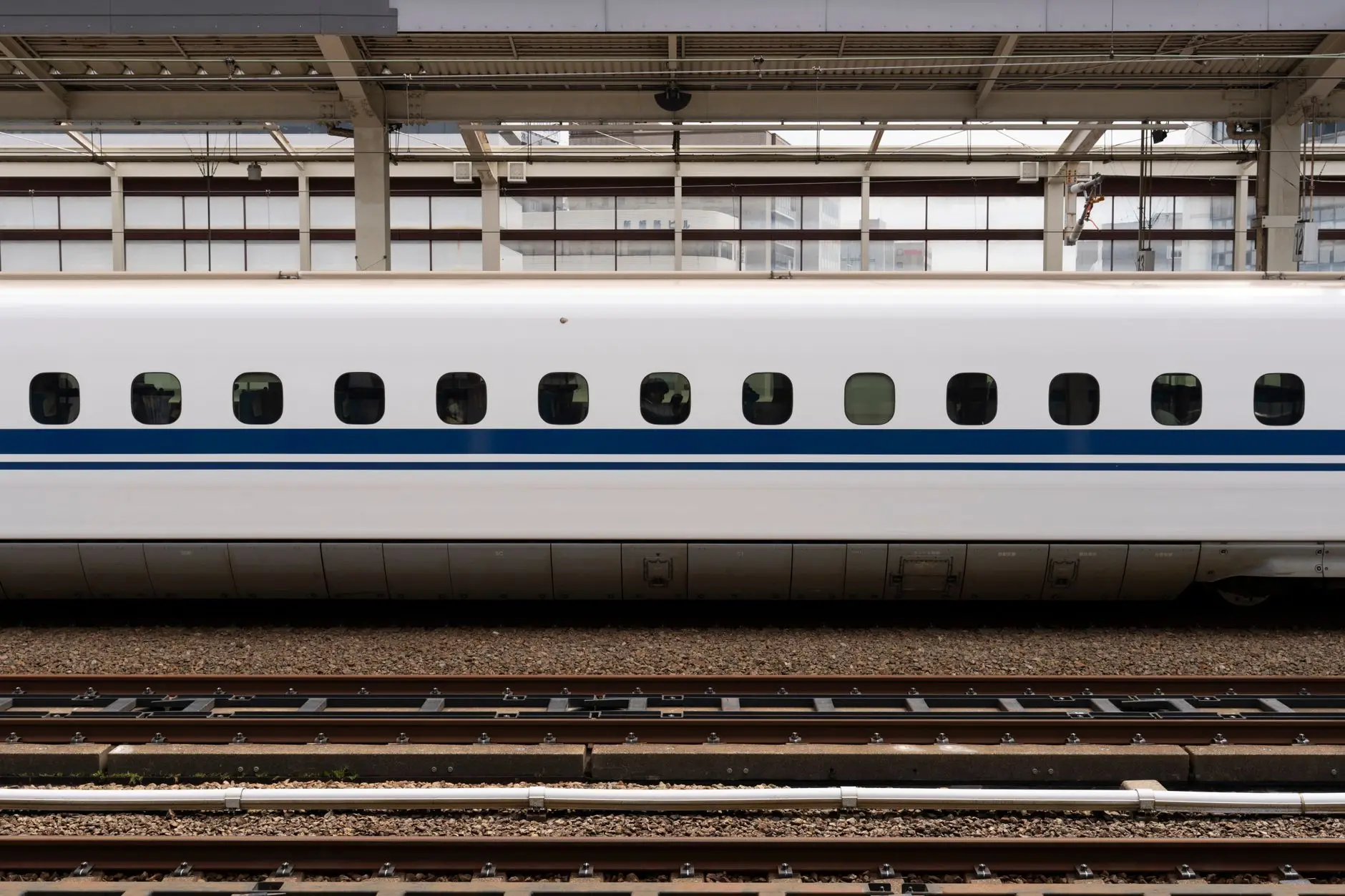 拍照錯過發車還追列車新幹線安全規則引熱議